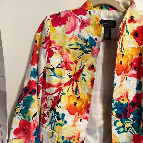 NWOT TEXTURED INVESTMENTS FLORAL LINED BLAZER SZ 6 - Picture 1 of 6